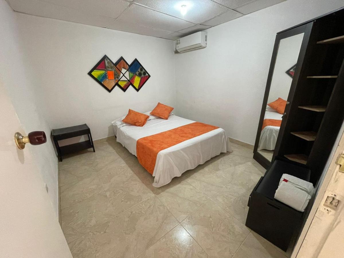Apartamentos Chuchos Place San Andrés Eksteriør bilde